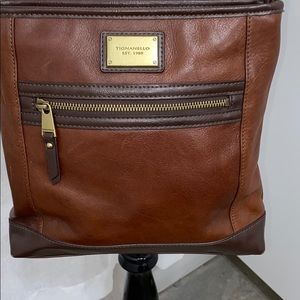 Two toned brown leather crossbody